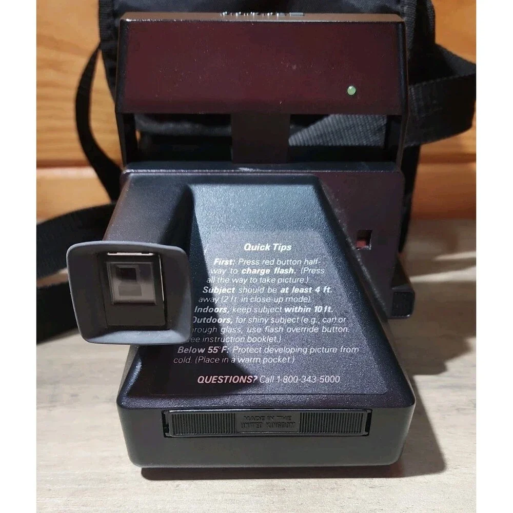 Polaroid 600 Business Edition Instant Film Camera -Camera Bag-Camera Not Tested